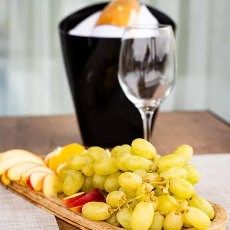 Appart hôtel Kaktus Private Pool 4*