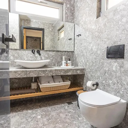 Kaktus Private Pool 4*