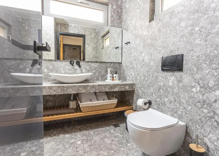 Kaktus Private Pool 4*