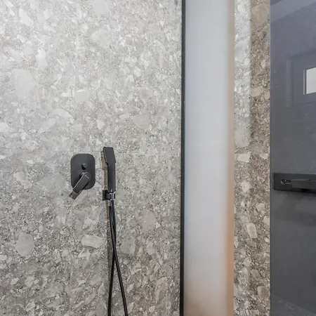 Kaktus Private Pool 公寓式酒店 4*